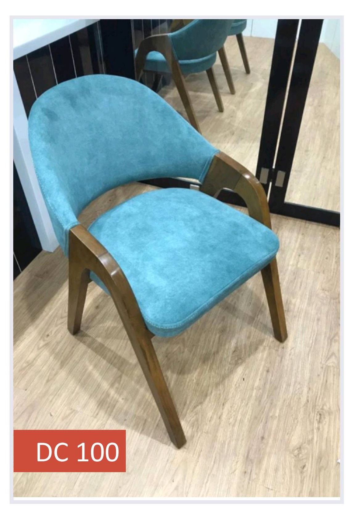 Chair 100
